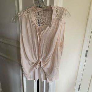 Forever 21 Button Up Sleeveless Blouse